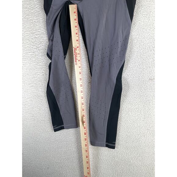 Athleta Leggings Womens Medium Petite Stealth Trucool 7/8 Colorblock Perforated - Picture 8 of 16